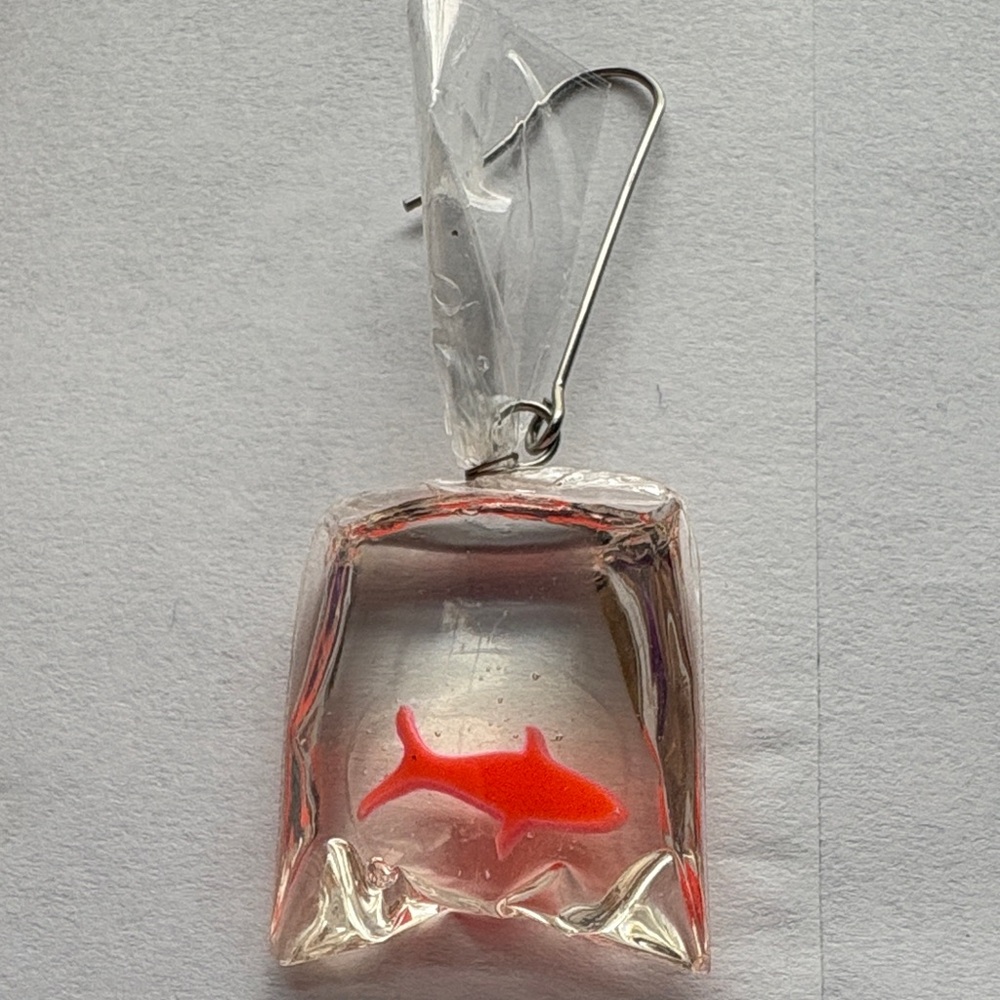 Goldfish Earrings - Picture 6 of 6
